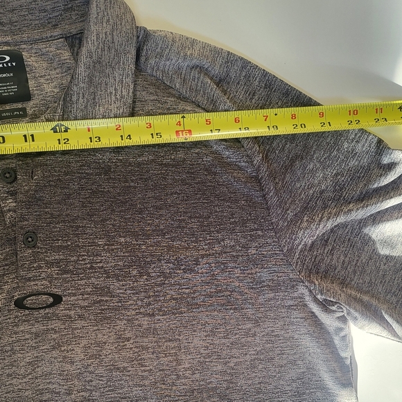 Oakley Men's Gray Polo Shirt. Size L - Picture 6 of 11